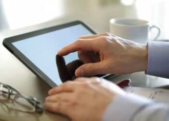 Įvairiapusė teisinė pagalba reikalinga nuolat