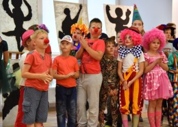 Vasaros meno mokyklos vernisažas