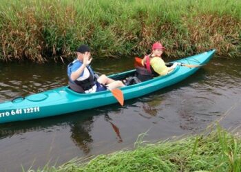 Savivaldybės administracijos kolektyvas plaukė baidarėmis