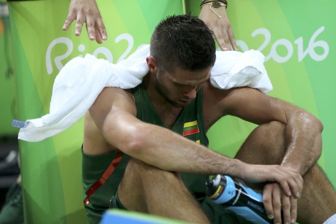 Lietuvos rinktinė žygį olimpiadoje baigė skaudžiu pralaimėjimu Australijai
