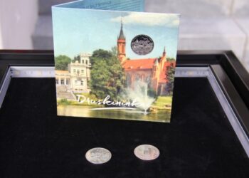 Pristatytas Druskininkus reprezentuojantis medalis