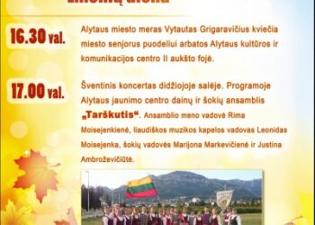 Tarptautinė pagyvenusių žmonių diena Alytuje: arbatos puodelis su miesto savivaldybės meru, koncertas ir vos 1 ct už kelionę viešuoju transportu