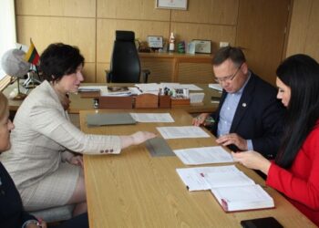 Glaudžiau bendradarbiaus Alytaus r. savivaldybė ir VMI