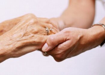 „Neįmanoma išvengti senatvės, bet vienatvės – galima“