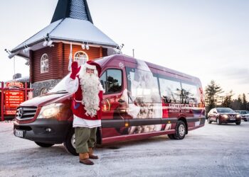 Kalėdų Senelio svečiams – lietuvių kurtas autobusas