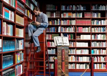 Kitąmet didės mažiausią darbo užmokestį gaunančių valstybės ir savivaldybių įstaigų darbuotojų atlyginimai