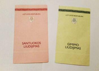 Atsisakius popierinių gimimo, mirties ir santuokos liudijimų, gyventojų laukia kelios naujovės