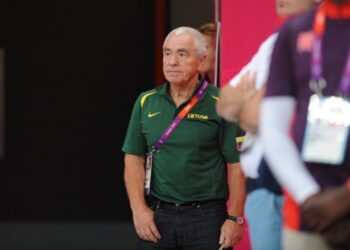 Apdovanojimą už džentelmeniškumą gavęs J. Petkevičius: „Gal aš per mažas džentelmenui”