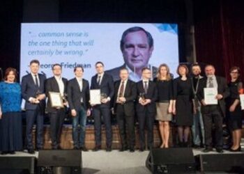 Metų ekonomikos mokytojas Modestas Raudonis