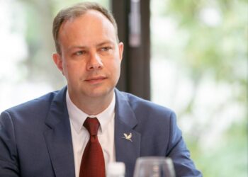 Ministras A. Veryga: apsaugoti vaikus nuo smurto galima tik sutelkus tam visą visuomenę