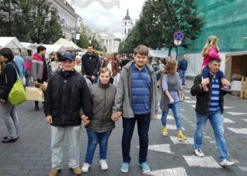 Neįgaliųjų dienos centro lankytojų išvyka į šventę ,,Tau, Vilniau!”