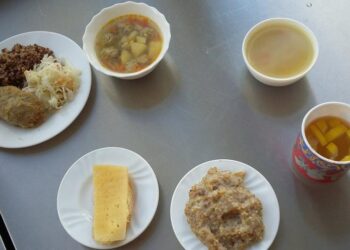 Nemokamą maitinimą mokiniai gali gauti nuo mokslo metų pradžios