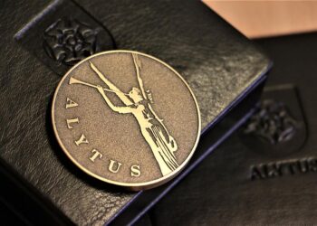 Prasideda kandidatų Metų apdovanojimams teikimas – kviečiame dalyvauti