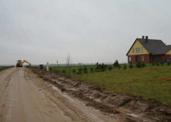 Trijų kaimų gyventojai važiuos atnaujintais keliais