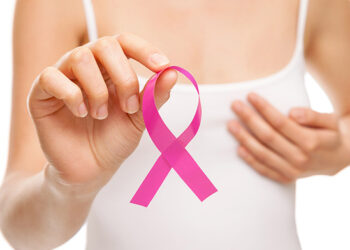 Maistinės medžiagos trūkumas racione gali paaiškinti prastesnį išgyvenamumą, susirgus krūties vėžiu