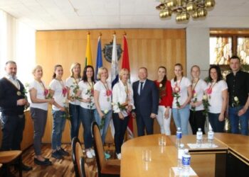 Sveikinimai Alytaus „RKL-GUT.LT“ moterų krepšinio komandai