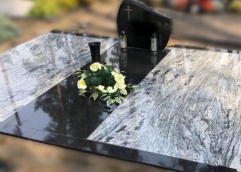 4 ritualinės paminklų tradicijos