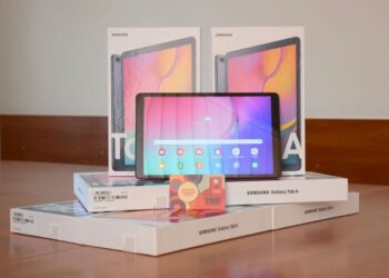 Lazdijų savivaldybė nuotoliniam moksleivių mokymui gavo 260 planšetinių kompiuterių