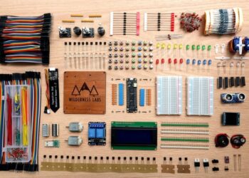 aukštos kokybės technologijų komponentų