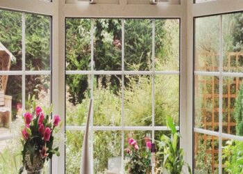 Kaip greitai ir teisingai išvalyti langus namuose?