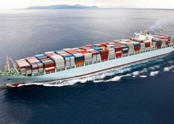 Į ką reikėtų atkreipti dėmesį renkantis krovinių gabenimą jūrų transportu?