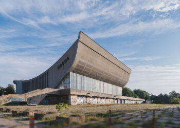 Tyrimas atskleidė, kad pastatų išvaizda veikia lietuvių emocijas ir psichologinę būklę