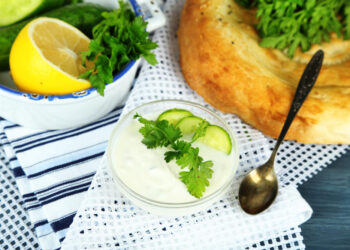 Tobulas padažų ingredientas – grietinė: išbandykite 4 naujus receptus