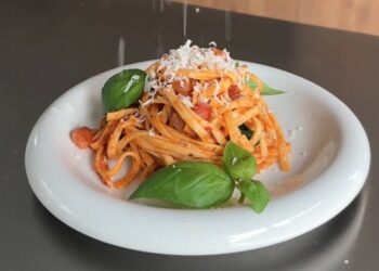 Skonis – lyg mamma mia! „Running Vita“ pataria, kaip į savo virtuvę lengvai įnešti dalį Italijos