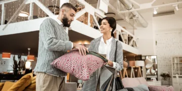 Juodieji išpardavimai: dauguma sakė nieko nepirks, bet išleido trečdaliu daugiau nei pernai