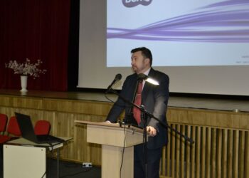 Darbdavys nemoka darbo užmokesčio. Ką daryti?